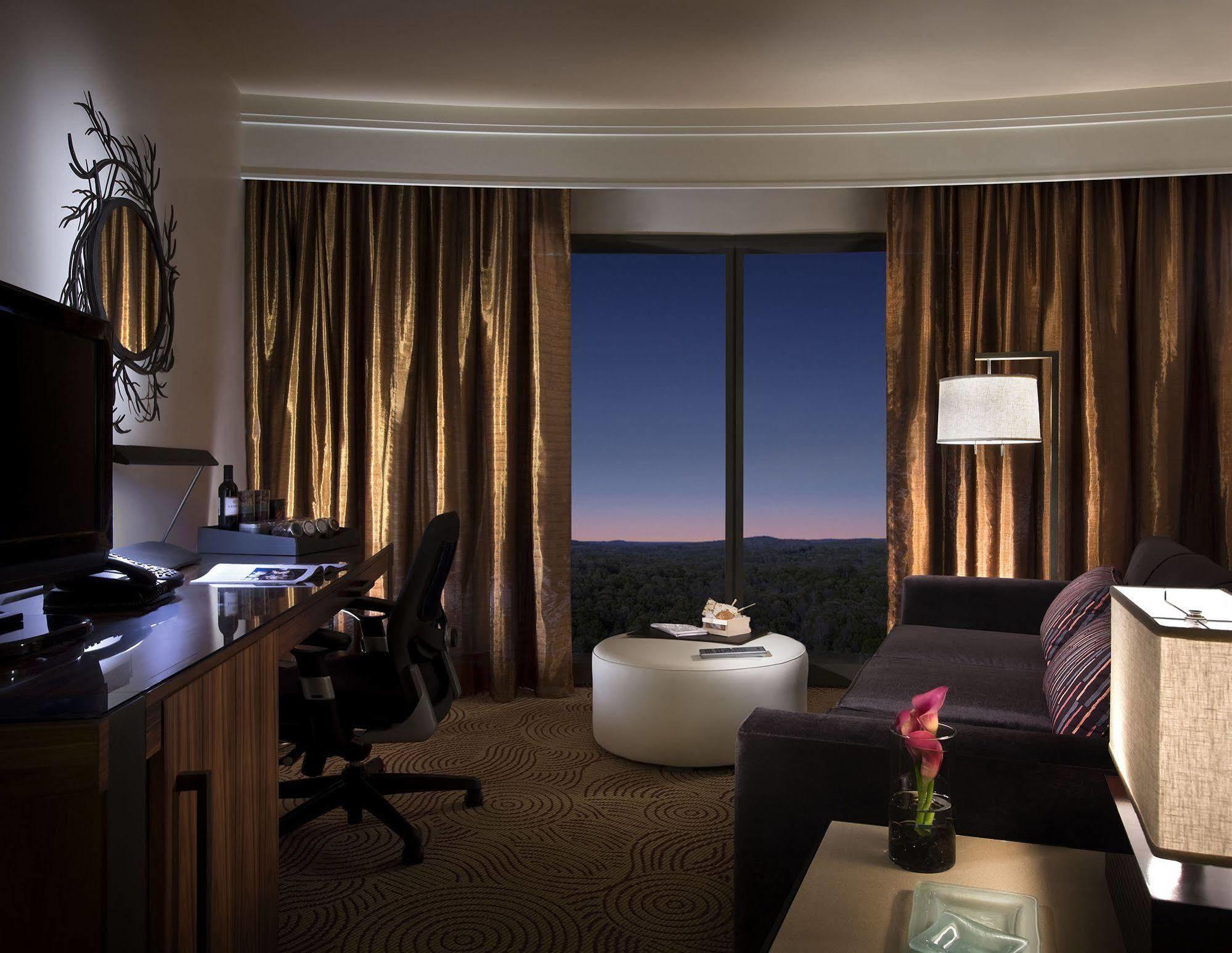 The Fox Tower At Foxwoods Hotel Ledyard Center